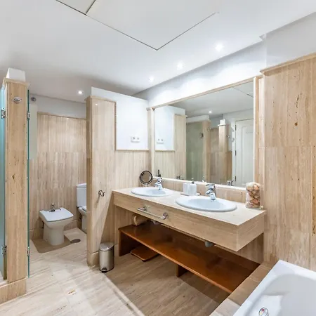 Apartamento Palm Beachfront Marbella