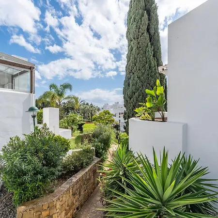 Apartamento Palm Beachfront Marbella