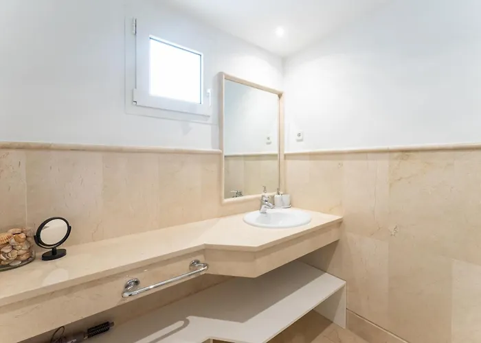 شقة Palm Beachfront ماربيا