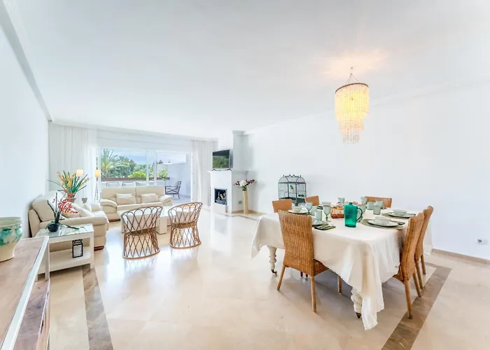 Palm Beachfront * ماربيا